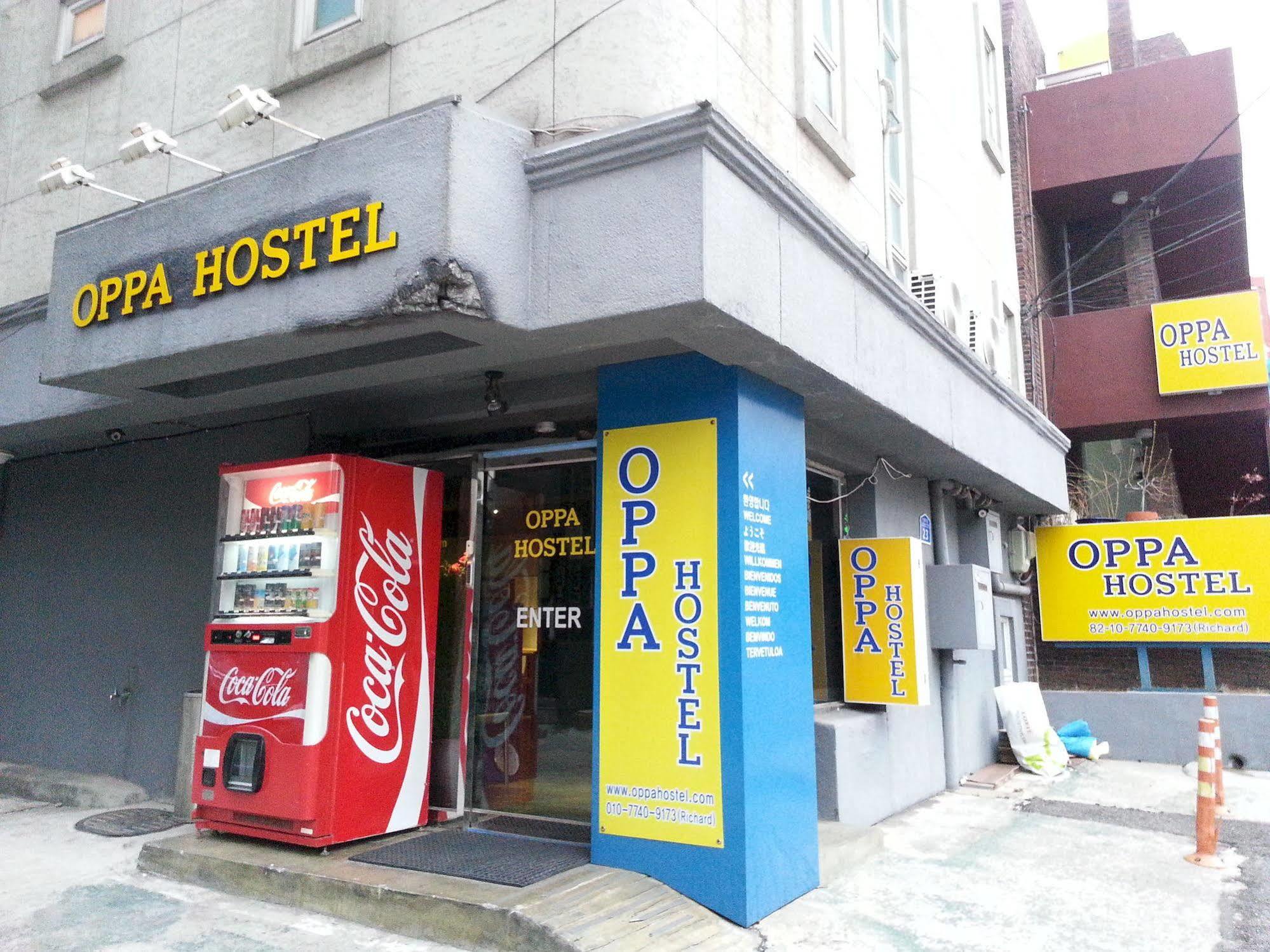 Oppa Hostel Сеул Экстерьер фото