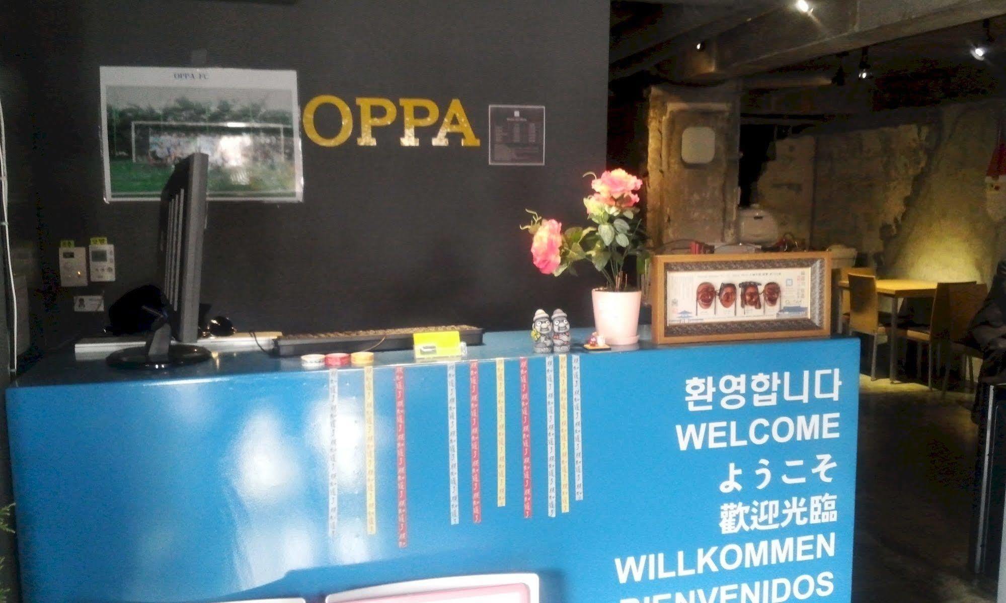 Oppa Hostel Сеул Экстерьер фото