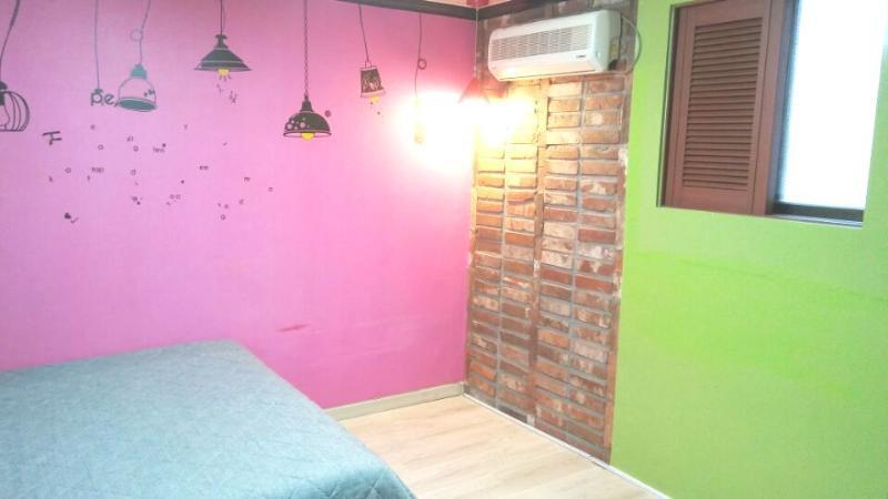 Oppa Hostel Сеул Экстерьер фото