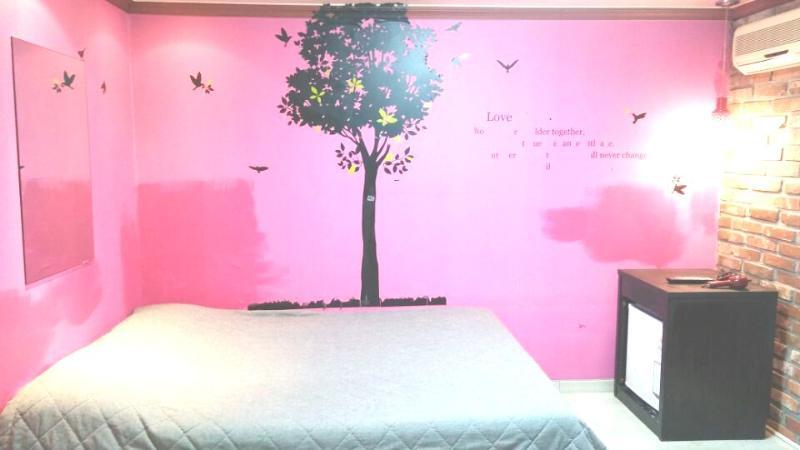 Oppa Hostel Сеул Экстерьер фото