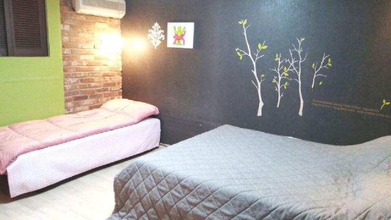 Oppa Hostel Сеул Экстерьер фото